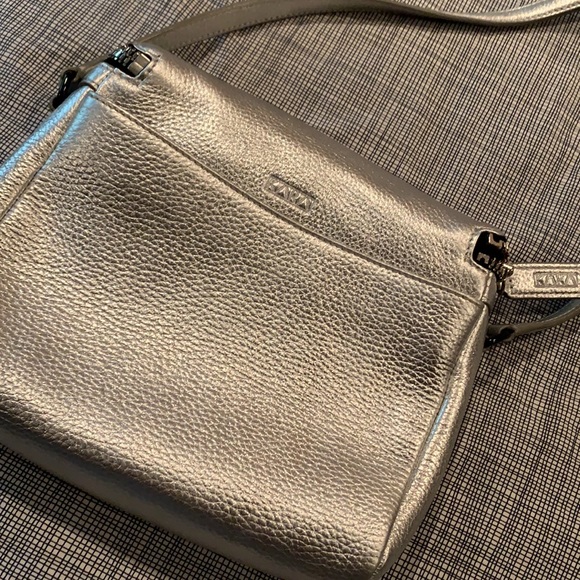 Silver metallic bag - Picture 3 of 6
